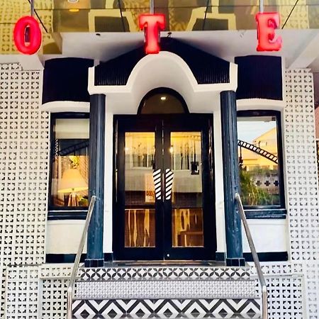Itsy Hotels Banana Boutique Varanasi Bagian luar foto