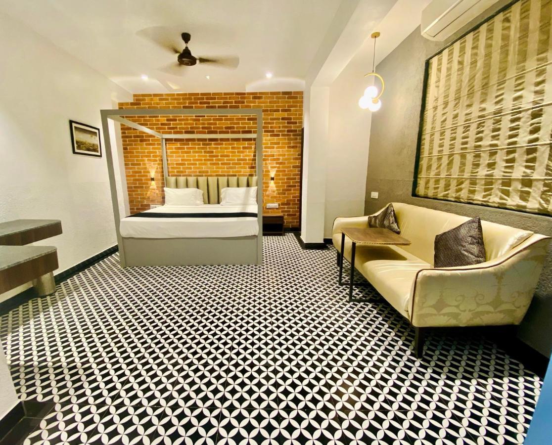 Itsy Hotels Banana Boutique Varanasi Bagian luar foto